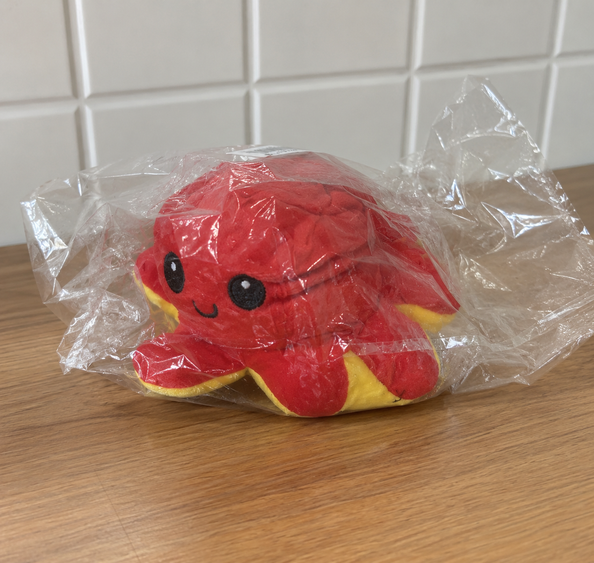 Reversible Octopus Plush Toy – Cute Mood-Changing Soft Toy for Kids